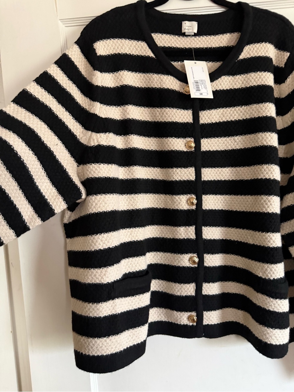 A New Day NWT Size 3X Black & Cream Striped Button-Front Sweater Cardigan